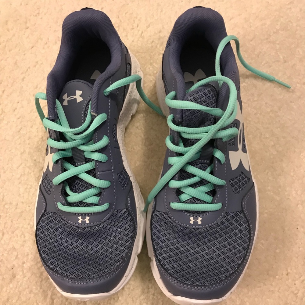 NWOT - Under Armour brand new sneakers